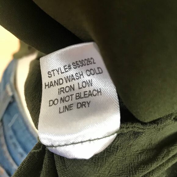 41 Hawthorn • Erland Contrast Hem Blouse Olive - Picture 8 of 8